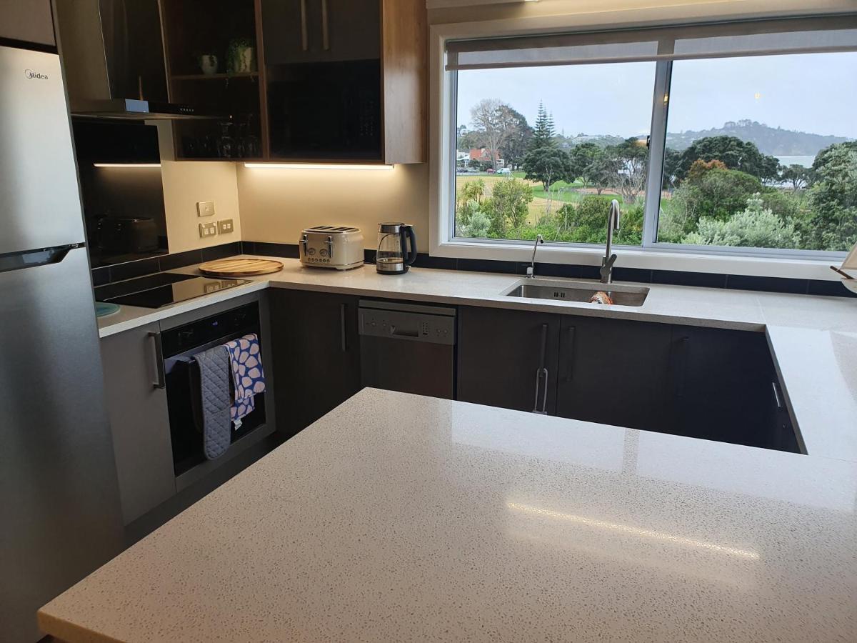 Stanmore Bay Beach House Уангапараоа Екстериор снимка